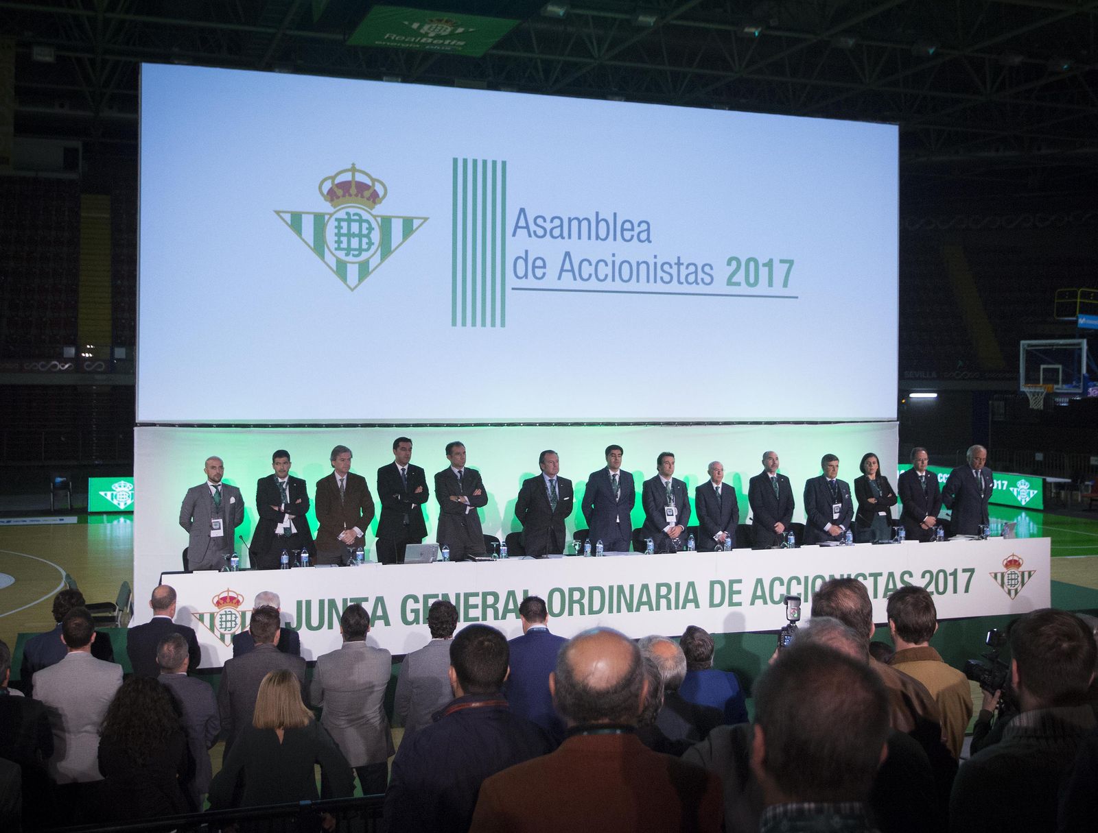 Las imágenes de la junta de accionistas del Betis