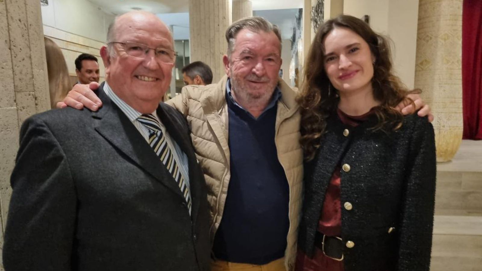 Santiago Posada, Miguel Angel Villar y Claudia Rodríguez estuvieron presentes en la entrega del premio.