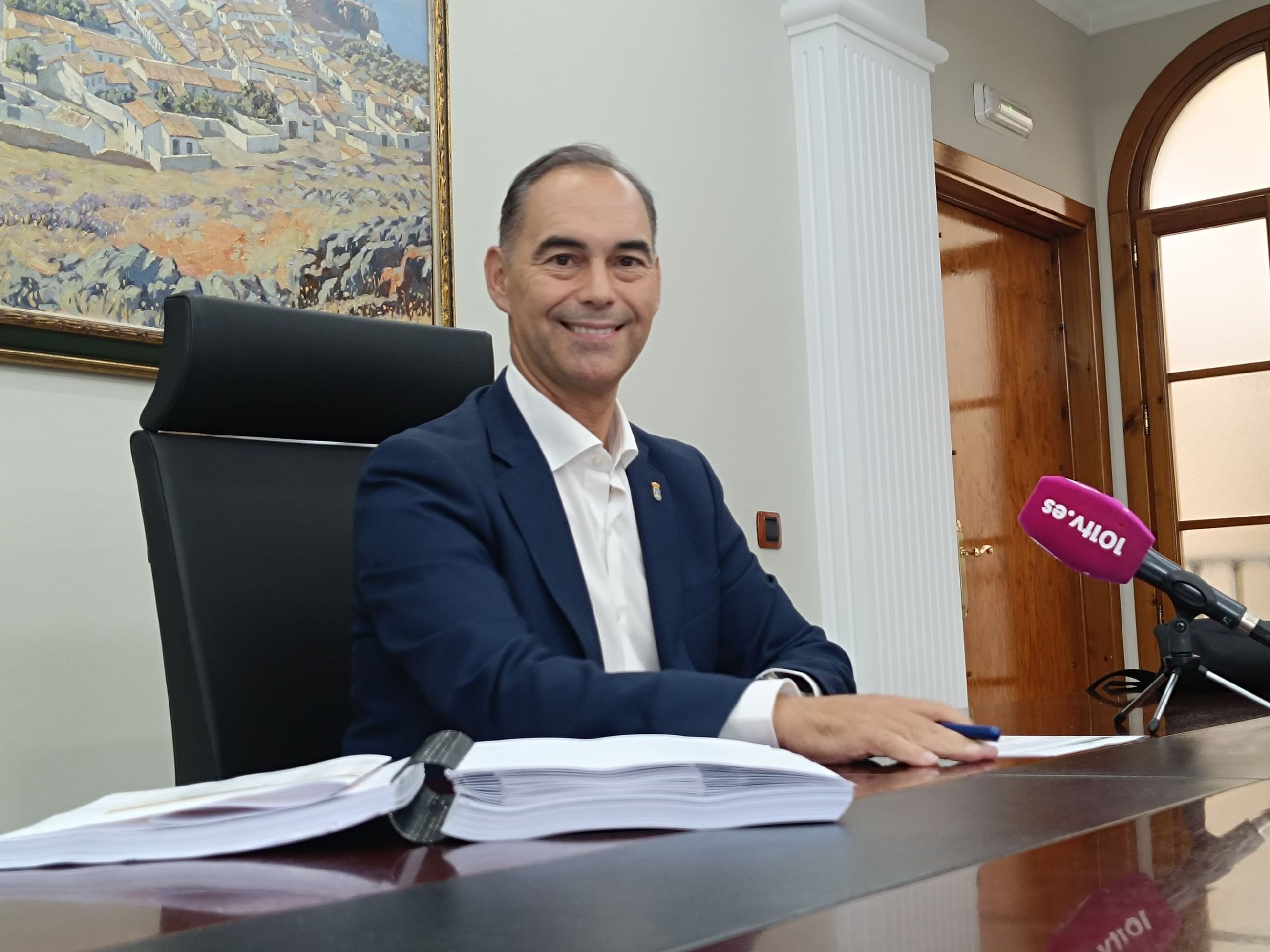 El alcalde de Benalmádena defiende que las cuentas están "saneadas"