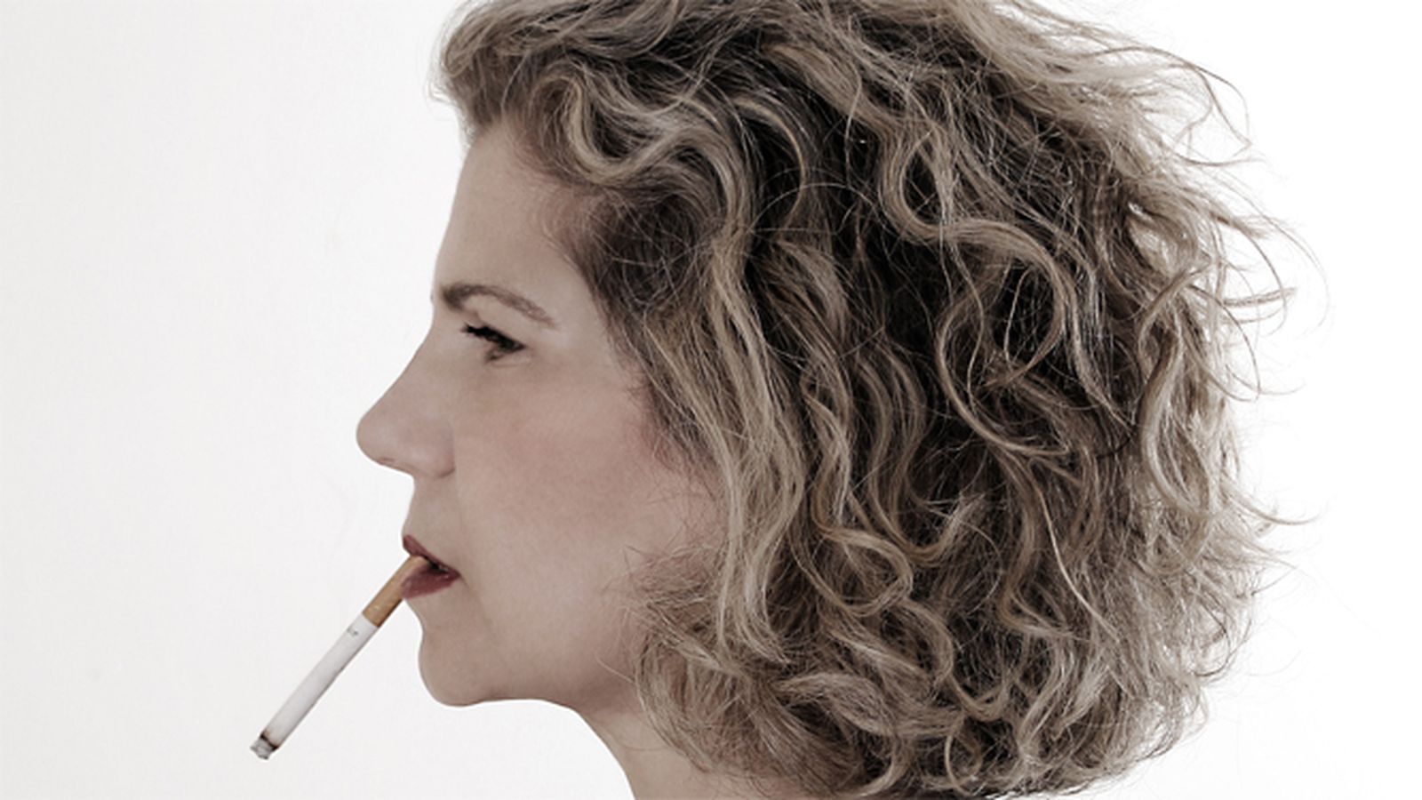 Aurora López, vocalista de Amphetamine Discharge.