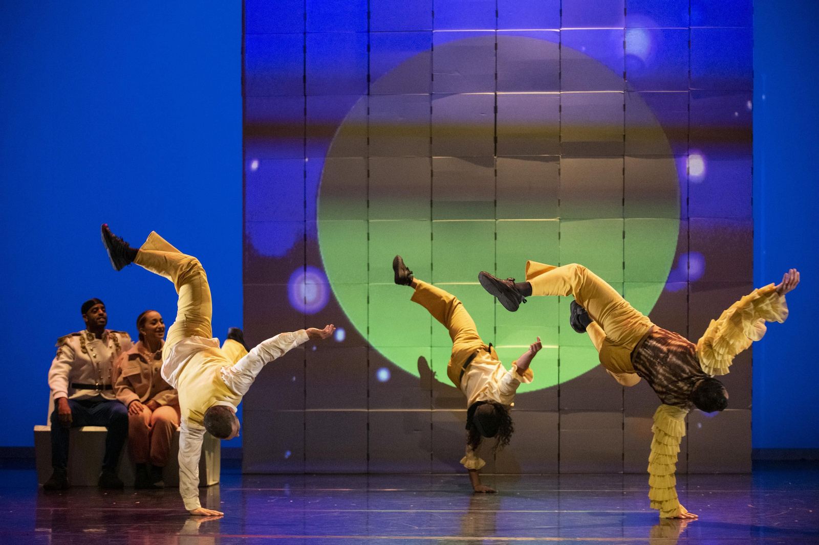 Así es la versión hip hop de 'El Cascanueces', de la granadina Blanca Li