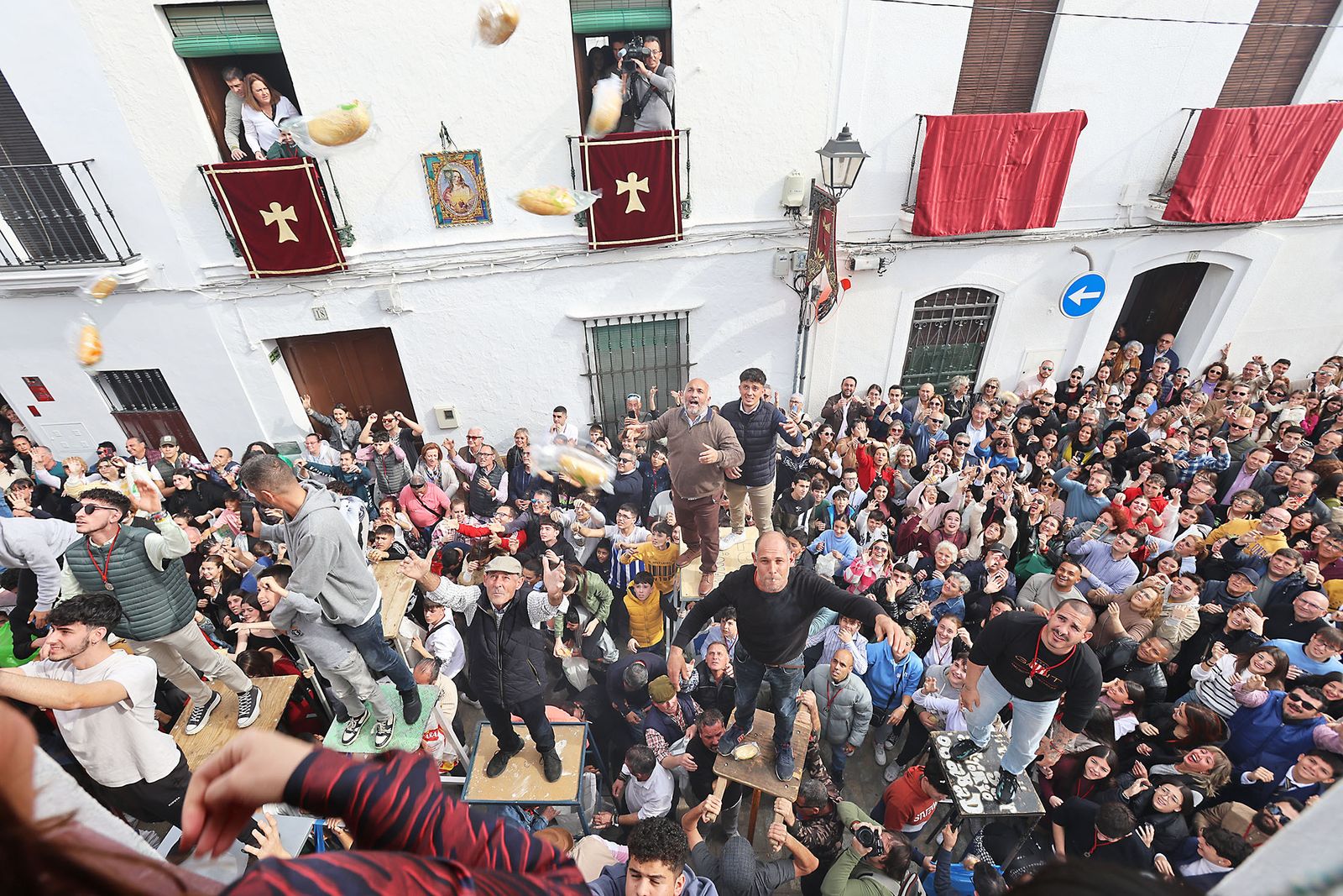 Imágenes de las tiradas de San Antonio Abad en Trigueros