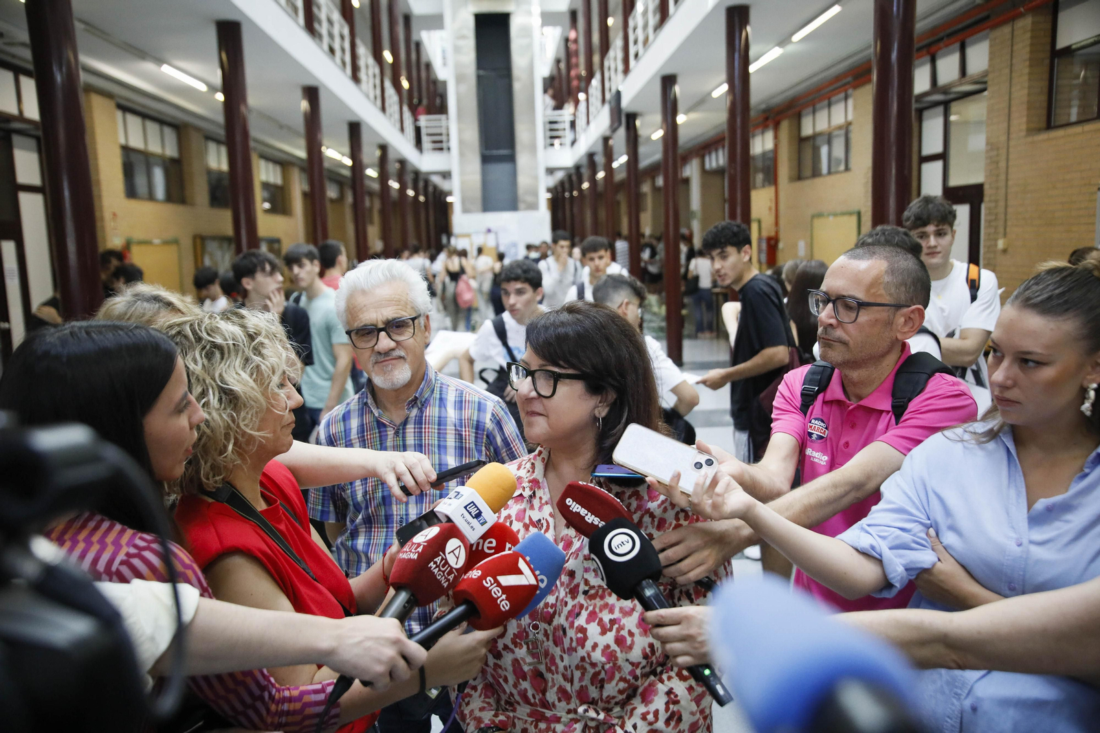 Imágenes de la evaluación para el acceso al sistema universitario (PEvAU)