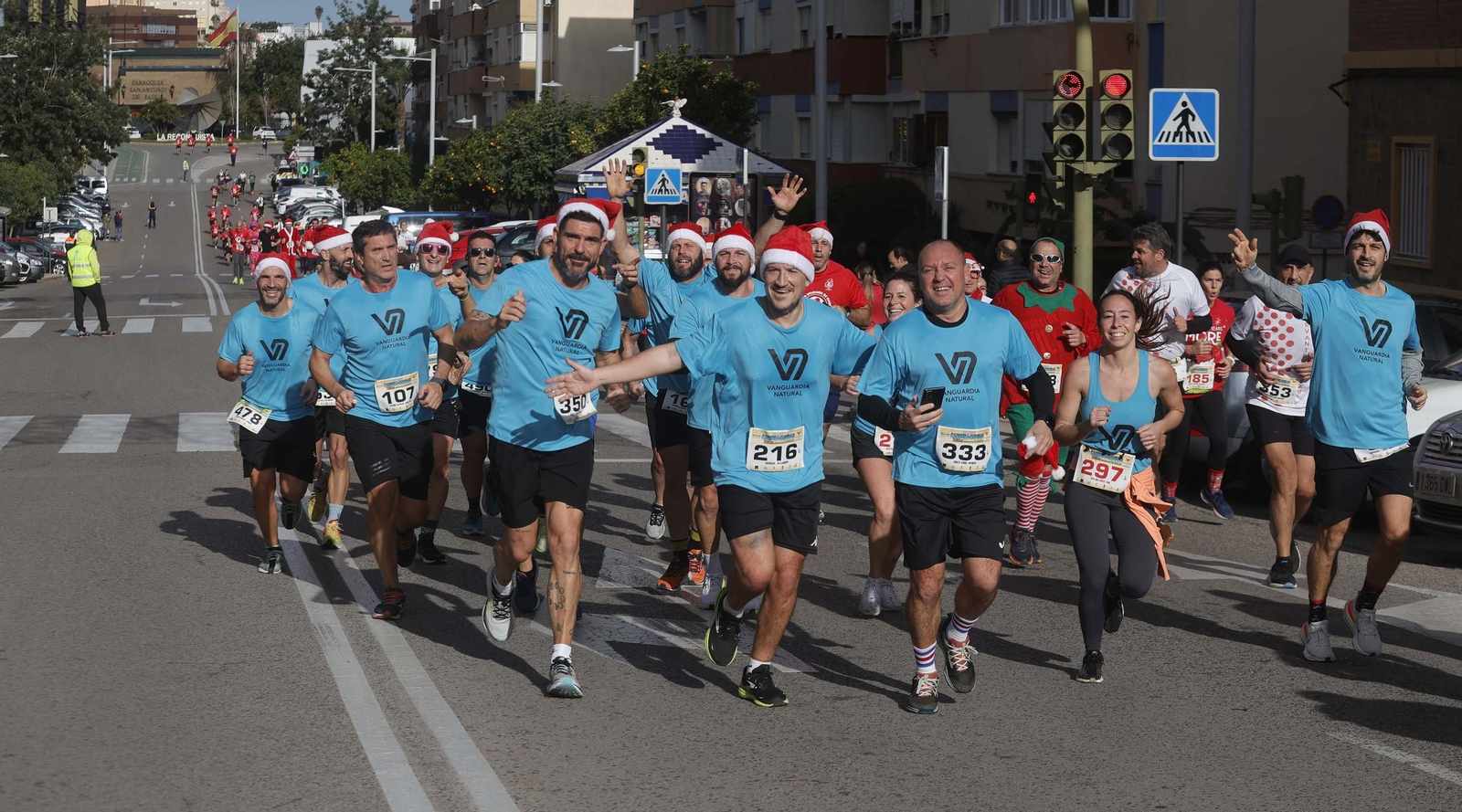 Búscate en la XI Carrera Solidaria de Navidad de Algeciras