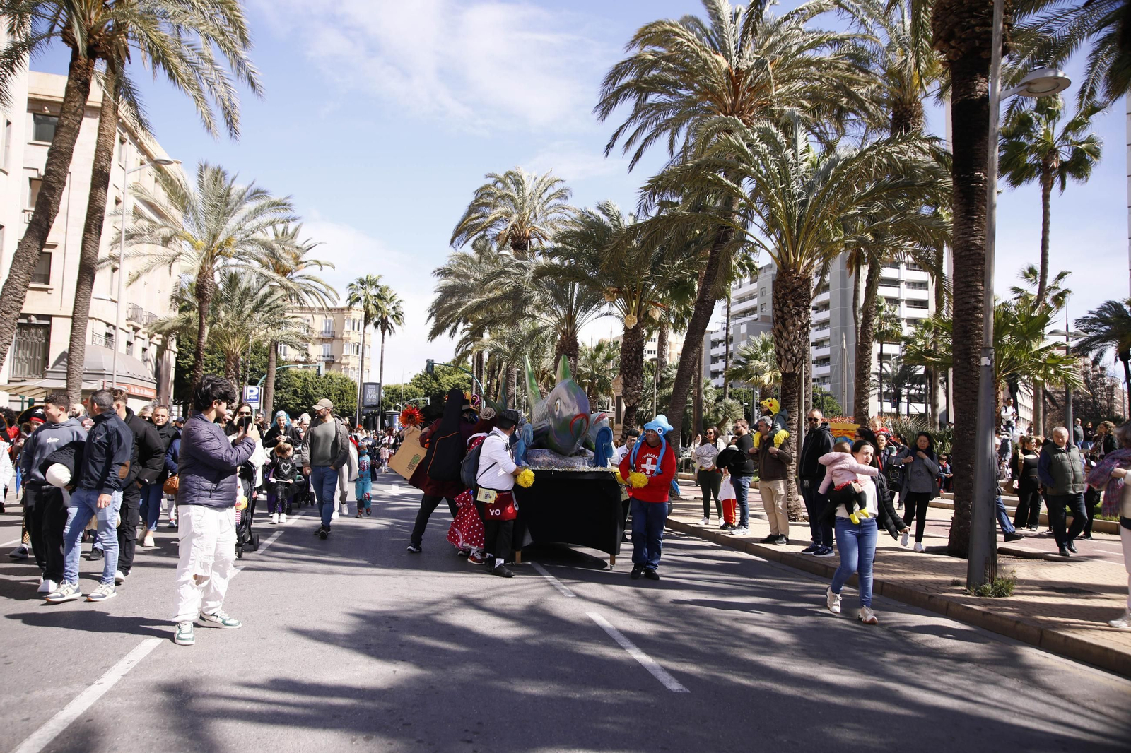 Las imágenes del entierro de la sardina en Almería