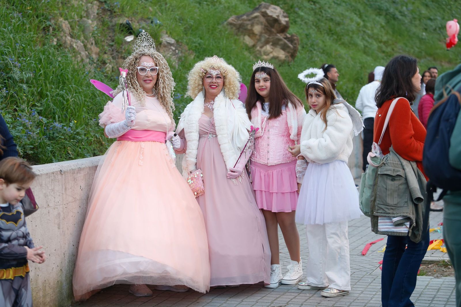 Búscate en las fotos de la cabalgata del Carnaval de Algeciras 2026