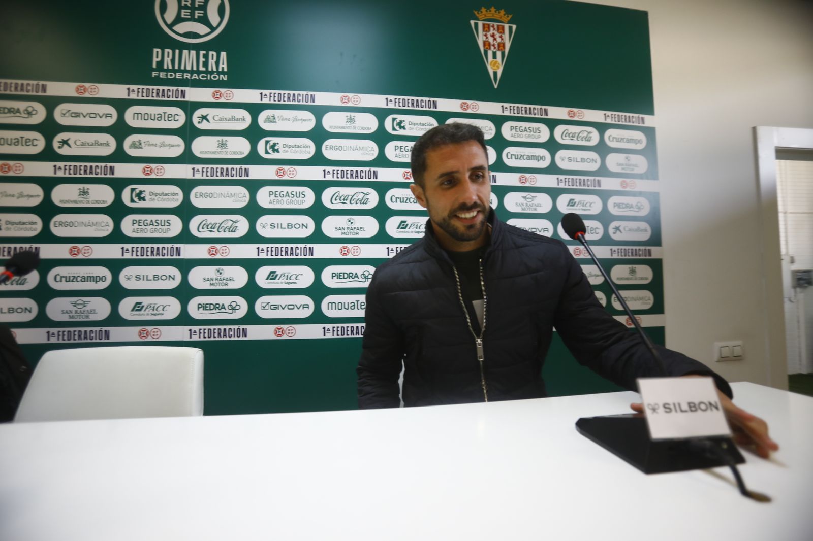 La presentación de Canario con el Córdoba CF, en imágenes