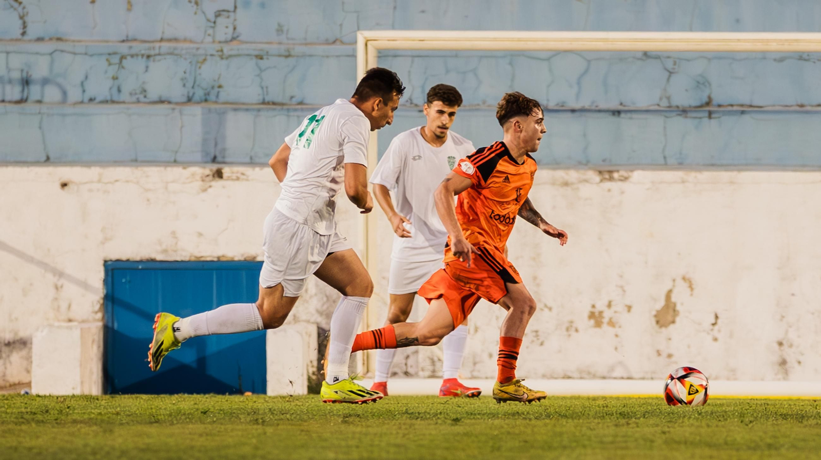 Las imágenes del triunfo del Xerez CD en el Trofeo Antonio Moure
