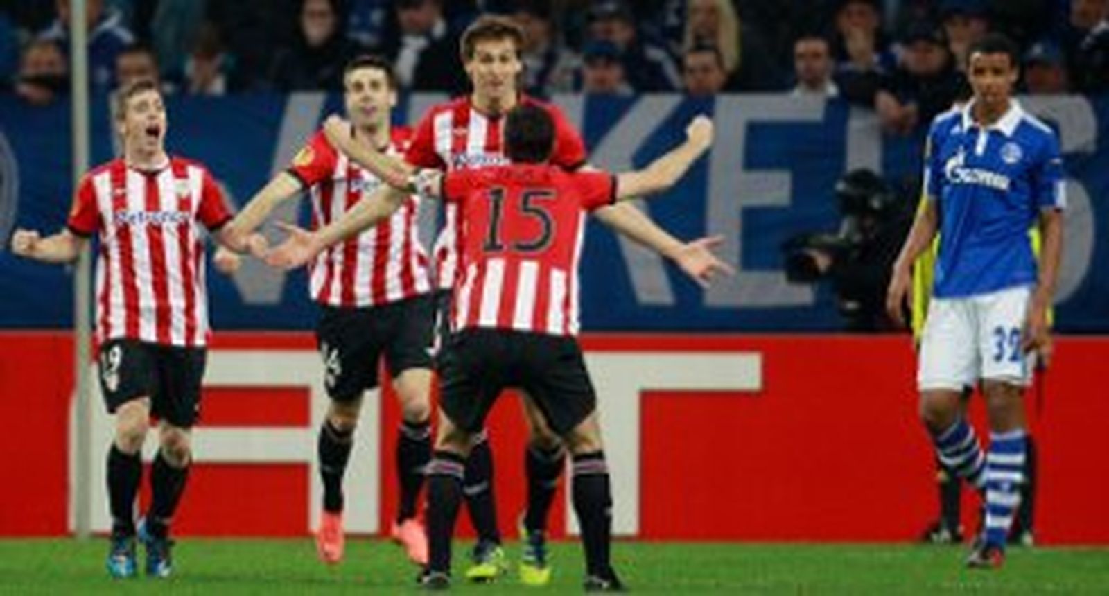 Otro zarpazo en Gelsenkirchen (2-4)