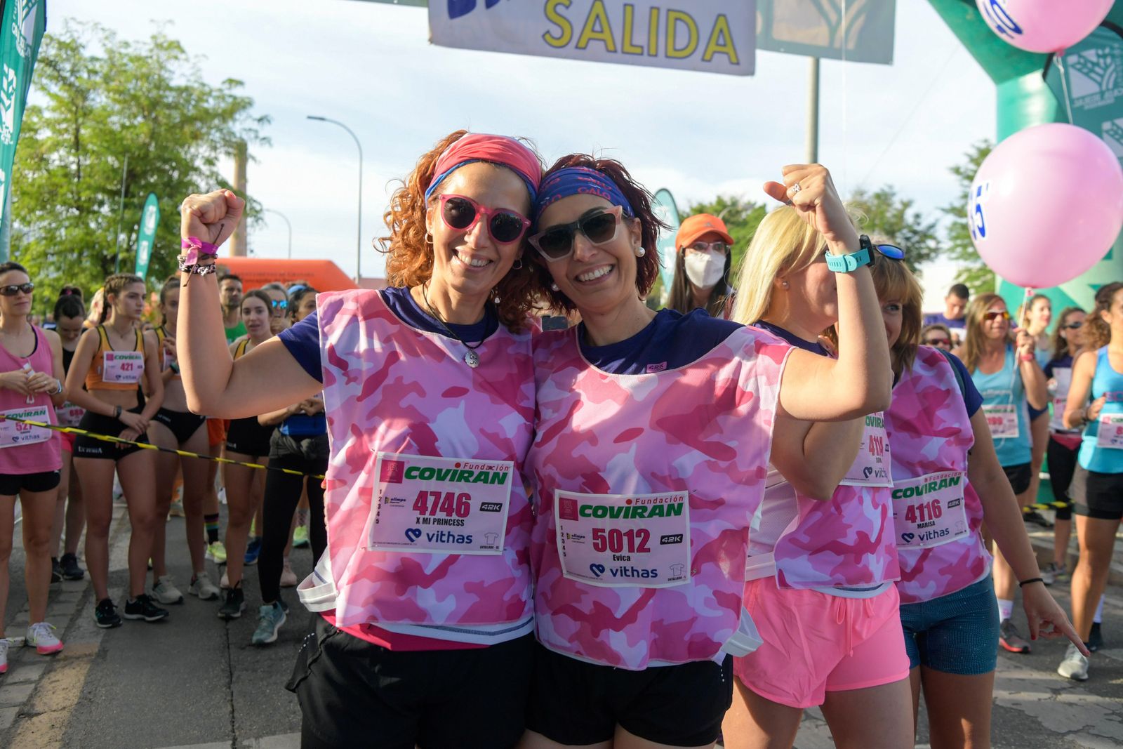 Las imágenes de la Carrera de la Mujer de este domingo en Granada