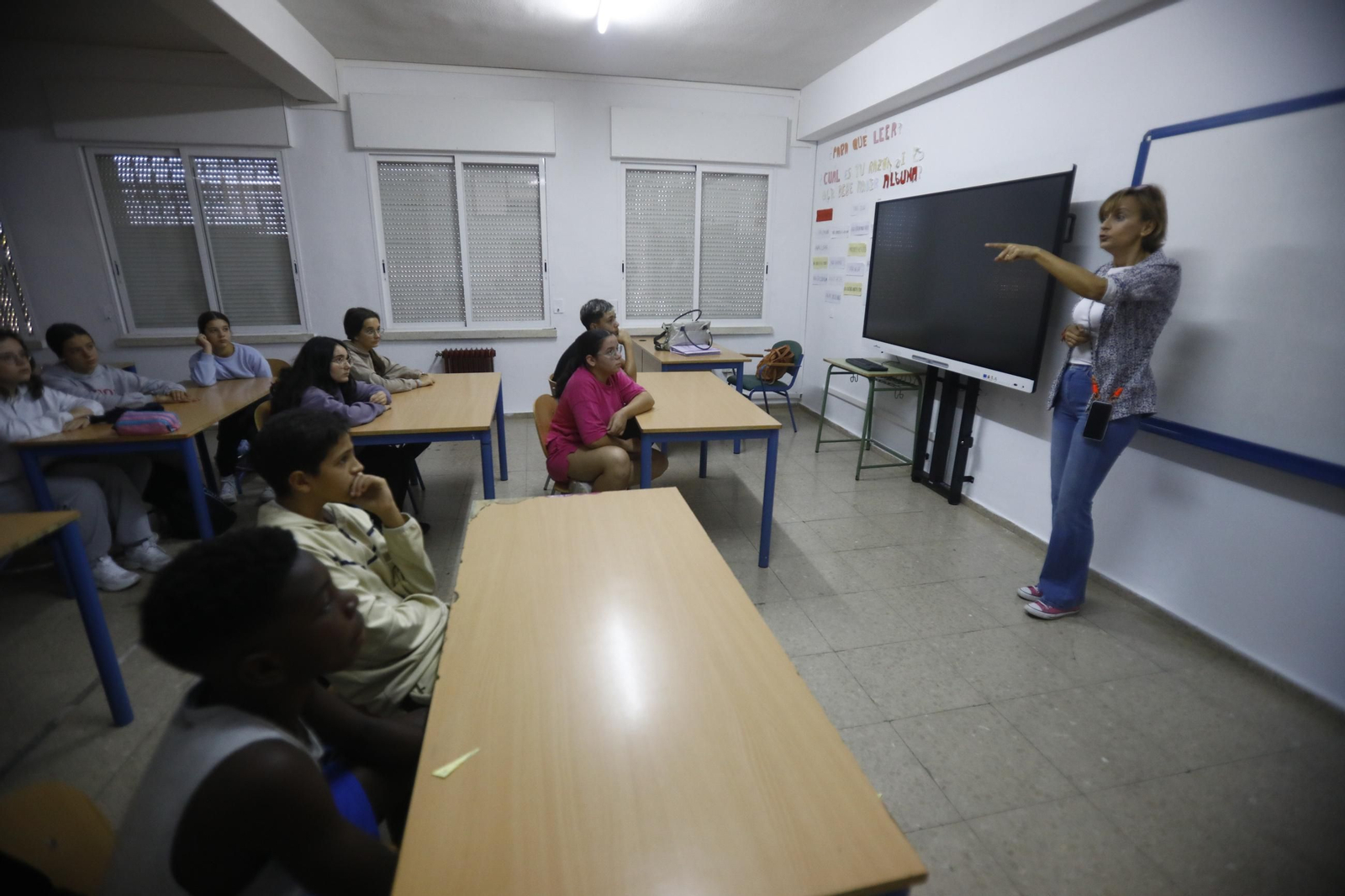 La lengua de signos se imparte como optativa en la estapa de Secundaria en el Instituto Averroes, en imágenes
