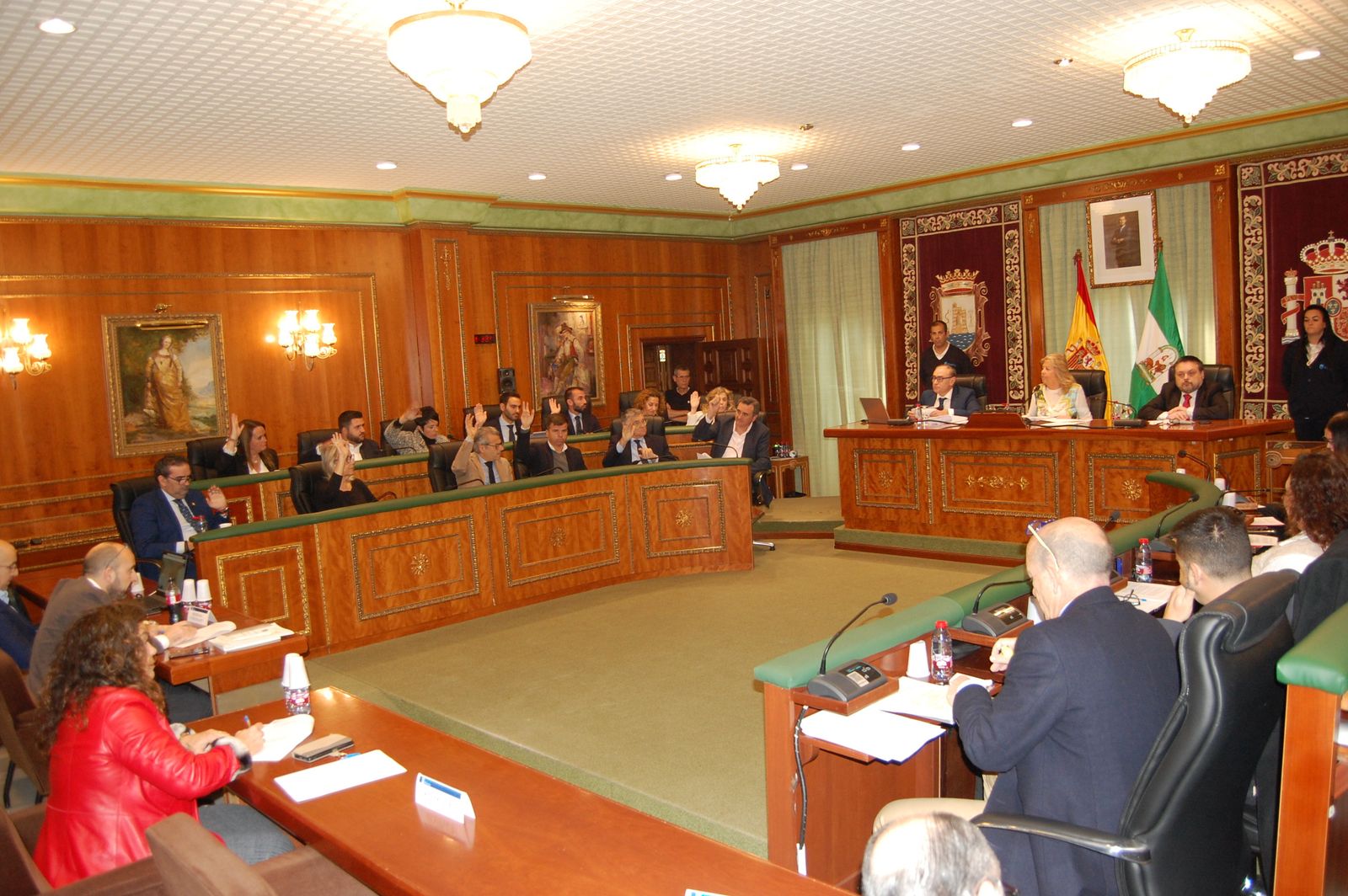 Una votación del Pleno celebrado este lunes.