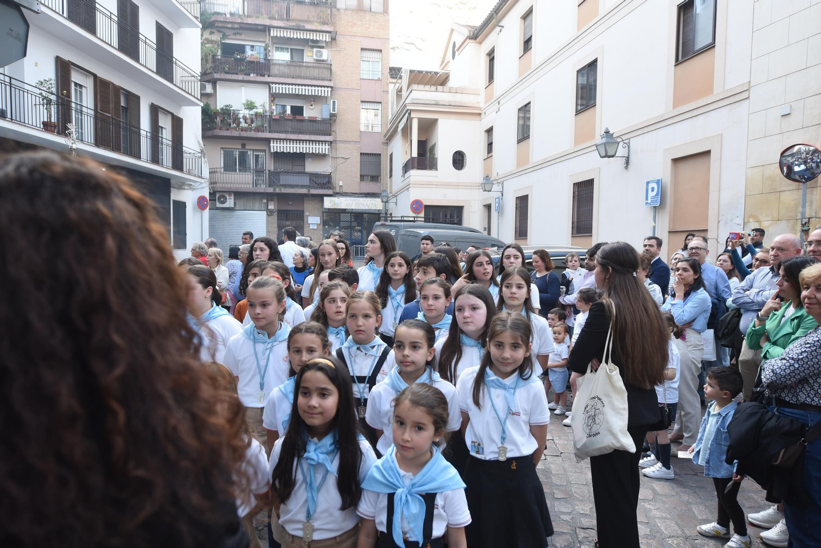 La procesión del colegio Divina Pastora de Córdoba con su Virgen, en imágenes