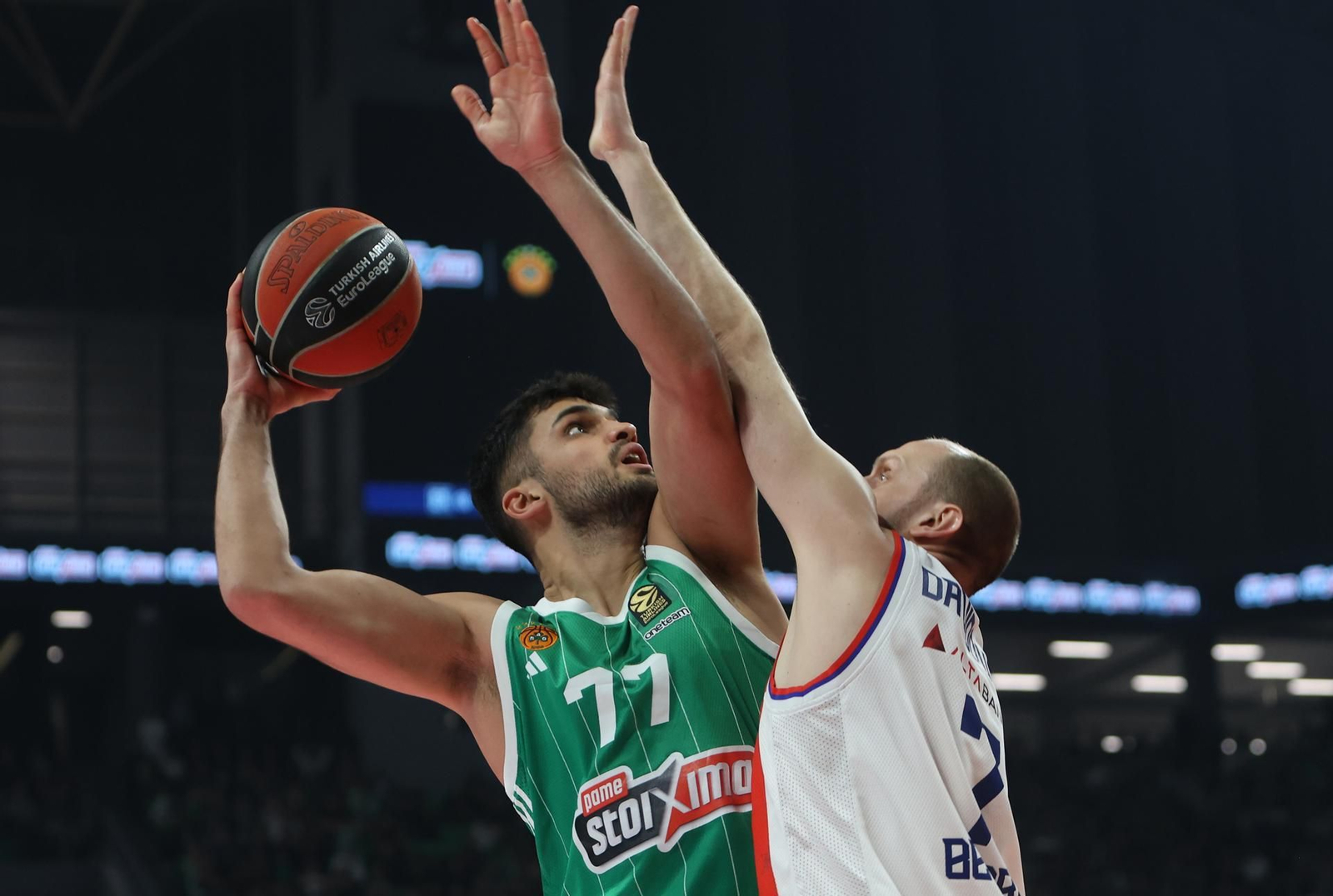 El recital de Nemanja Nedovic ante Panathinaikos en el OAKA