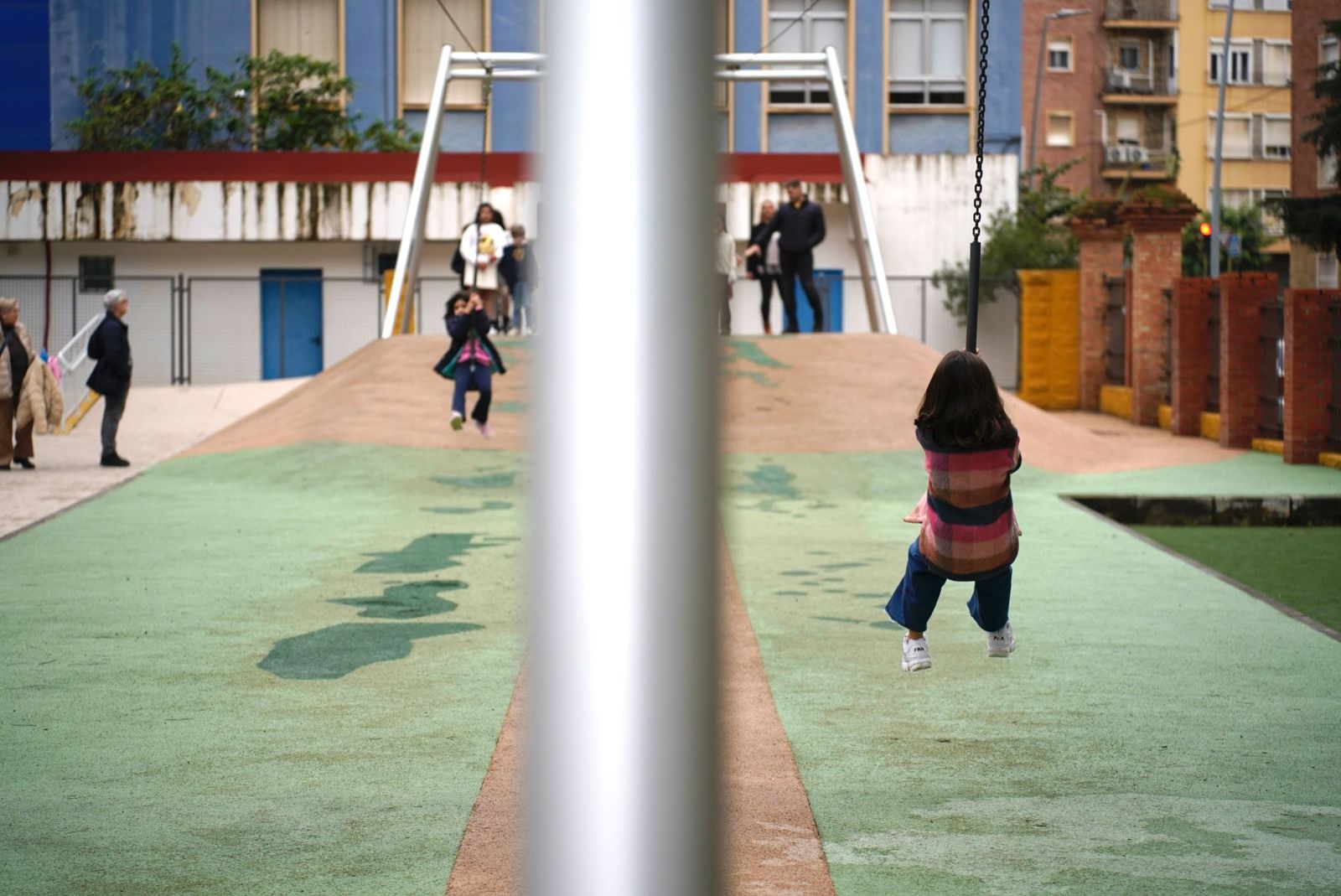 Búscate en las fotos del ambiente en el centro de Algeciras antes de la Nochevieja