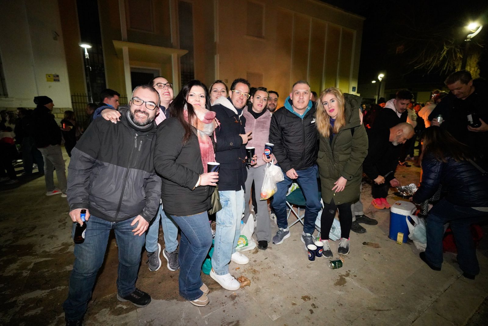 Jaén brilla y disfruta al fuego de las lumbres de San Antón