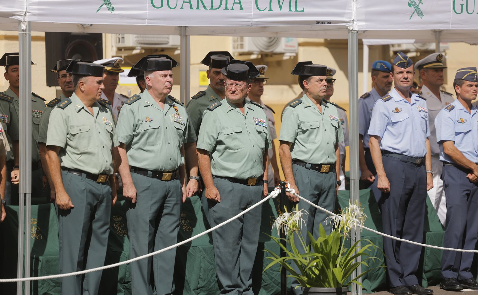 Las fotos de la despedida del  jefe de la IV Zona de la Guardia Civil, Alfonso Rodríguez Castillo