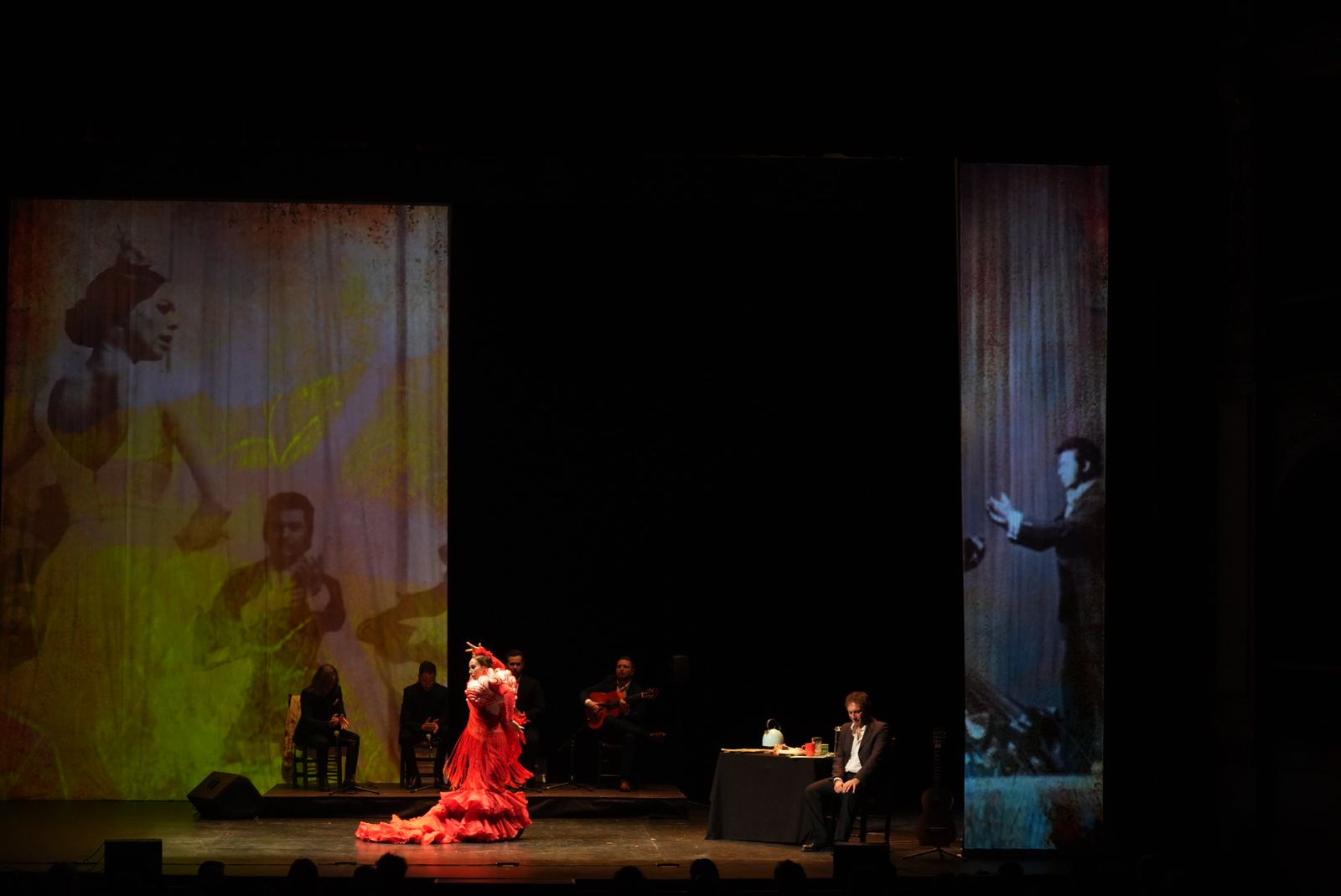 La Gala Flamenca de Navidad de la Universidad de Córdoba, en imágenes