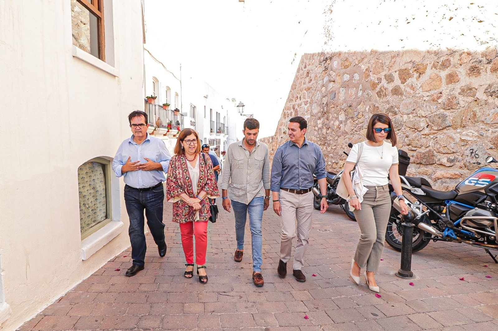 El presidente del Partido Popular de Almería ha visitado el municipio de Mojácar