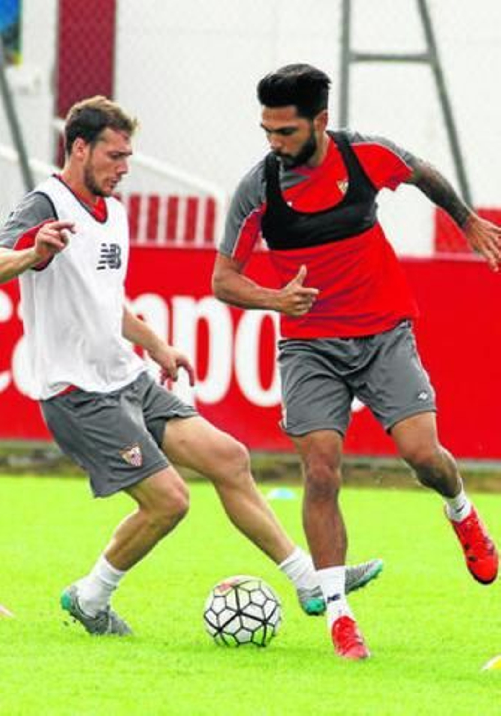 Tremoulinas durante la sesión de entrenamiento de ayer.