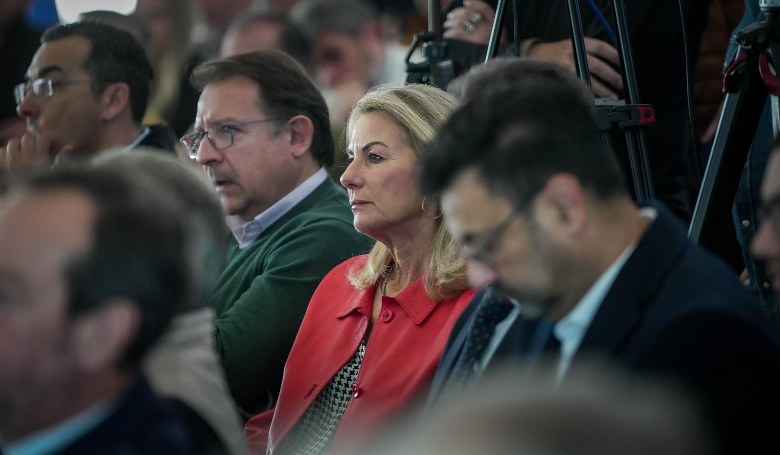 Imágenes de la presentación del libro '40 años Cabalgando' en el Circuito de Jerez