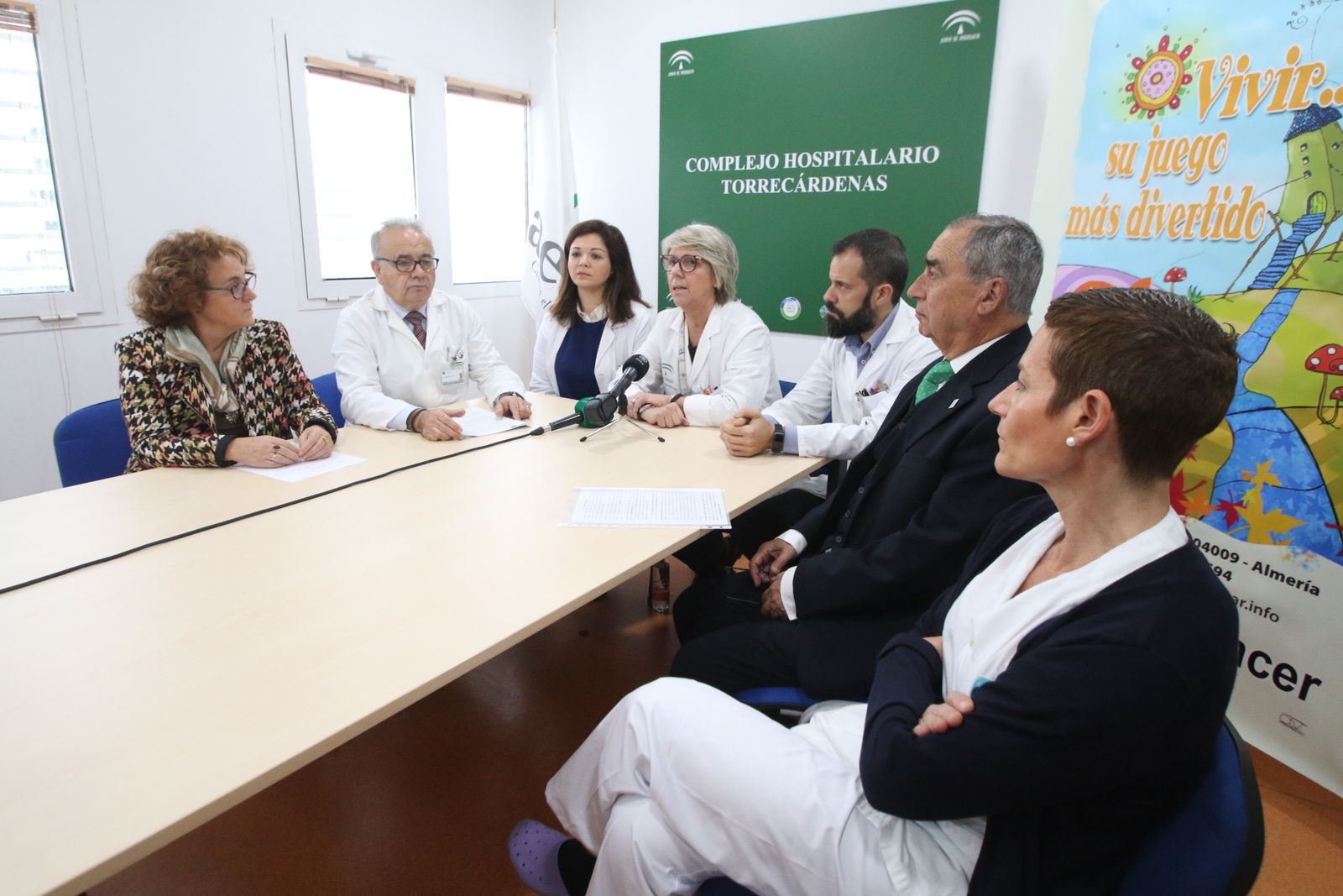 Encuentro de los profesionales de oncología con los medios de comunicación