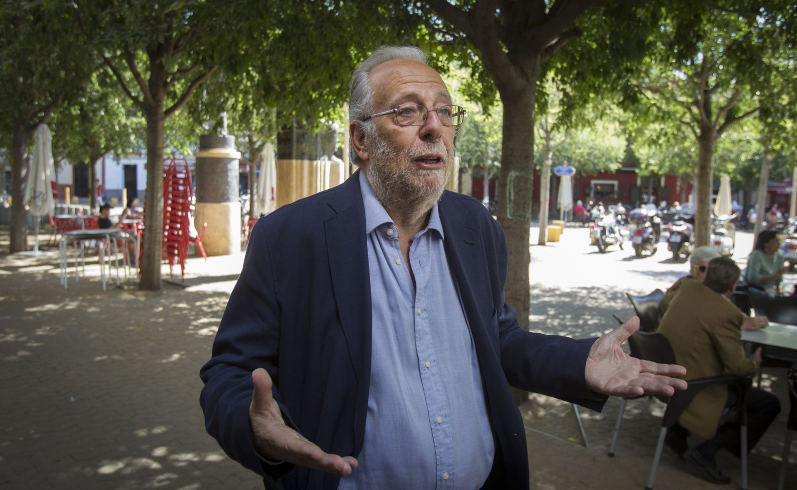 Tomás Furest, el jueves de Corpus junto a la Alameda de Hércules.