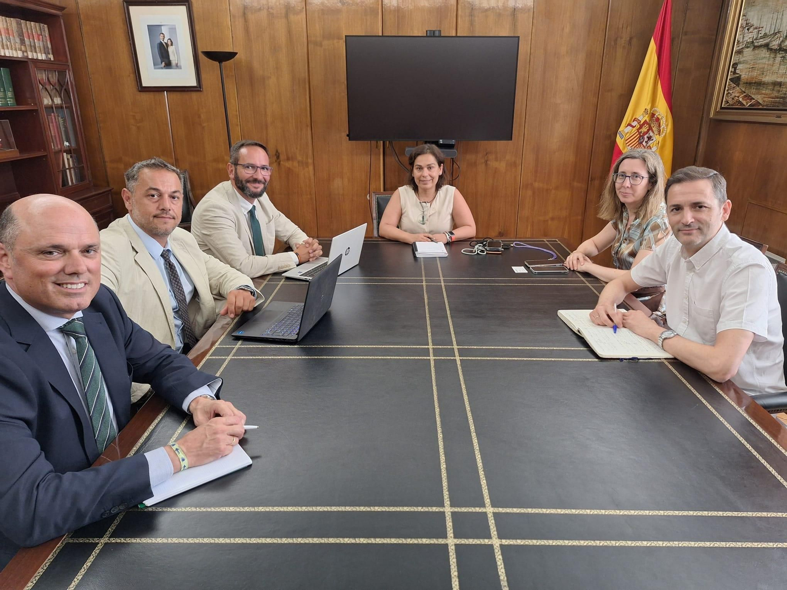 Encuentro de Aesba con la nueva directora general de la Marina Mercante. Encuentro de Aesba con la nueva directora general de la Marina Mercante.