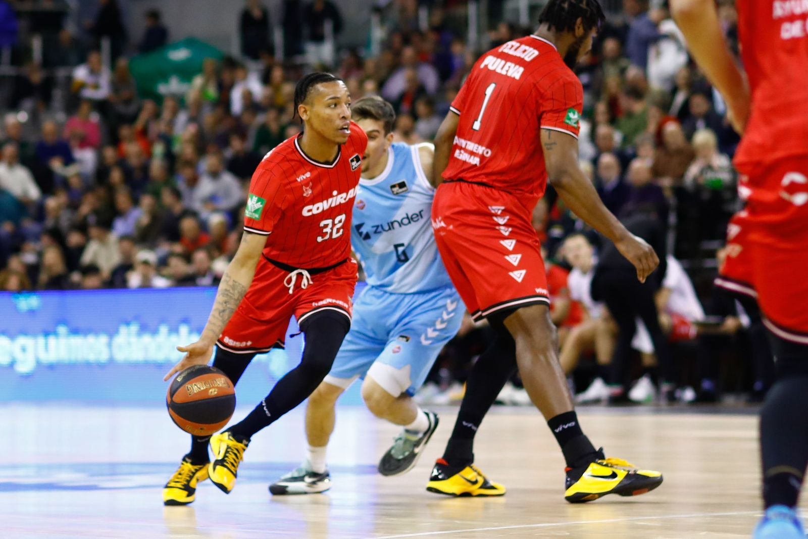 Thomasson lidera una acción en ataque del Covirán Granada