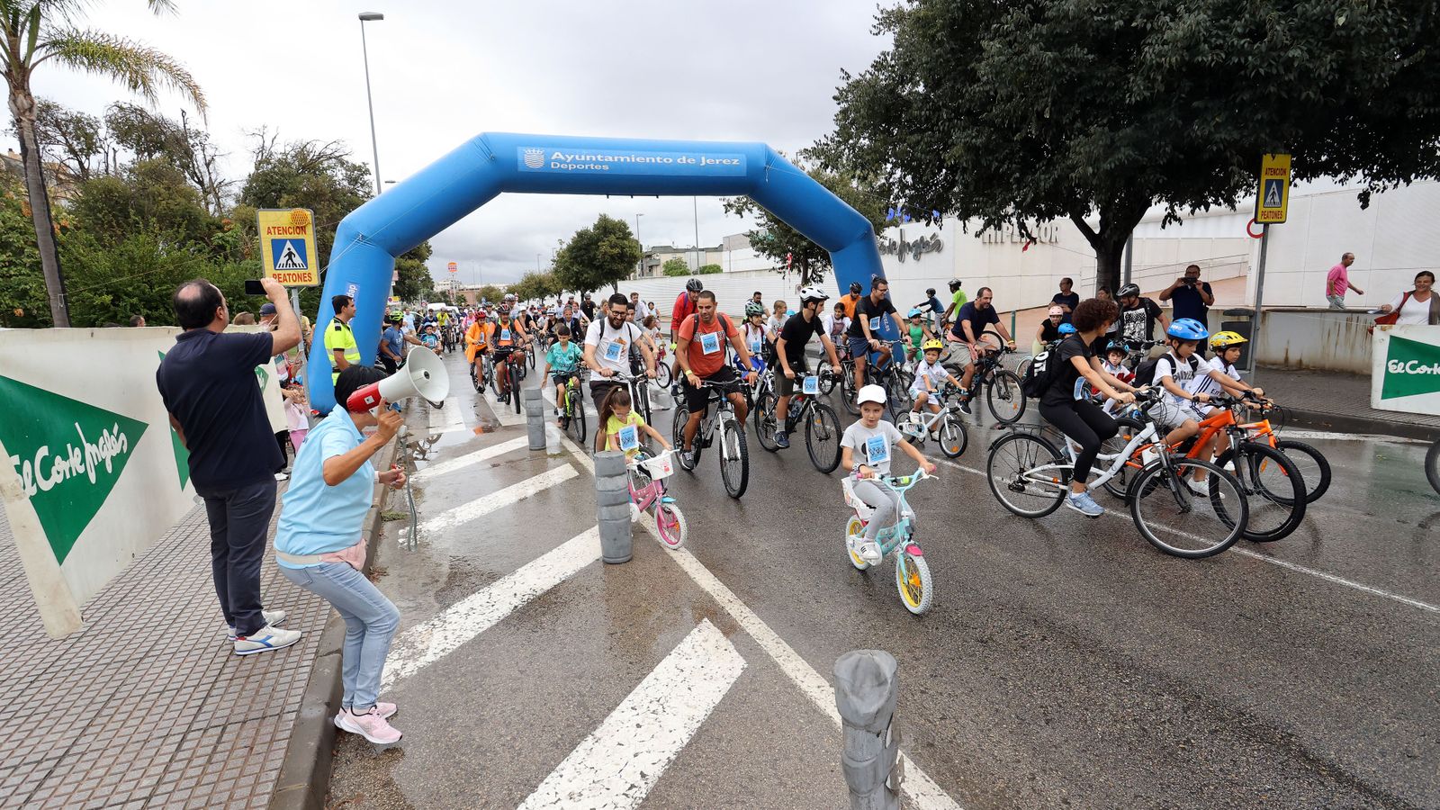 Búscate en la ruta ciclista por Jerez de 'bici amistad'