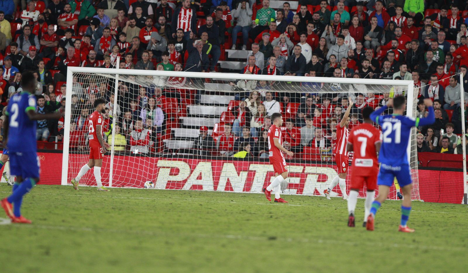 Imágenes del partido de fútbol U.D. Almería-Getafe C.F.