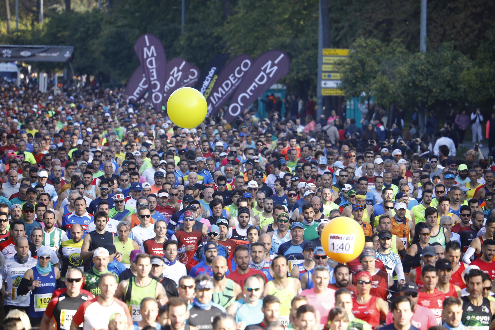 Las imágenes de la salida de la 36 Media Maratón de Córdoba