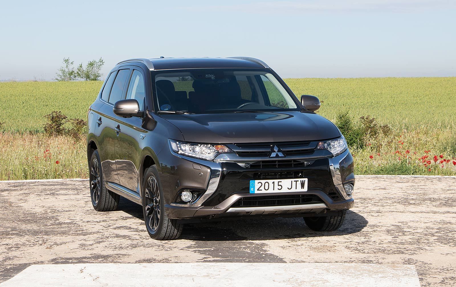El Mitsubishi Outlander PHEV es el híbrido enchufable más vendido en España.