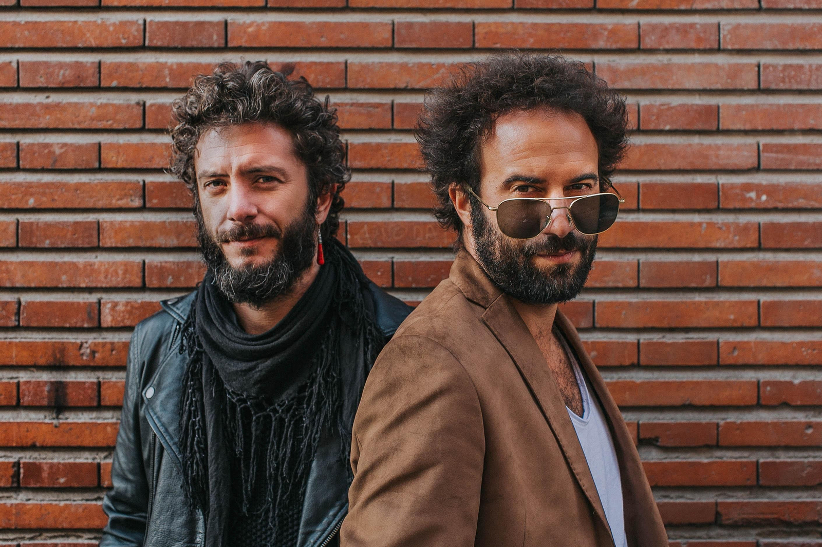 Los cantantes Juanito Makandé (La línea de la Concepción, 1982) y El Canijo de Jerez (Jerez de la Frontera, 1982).