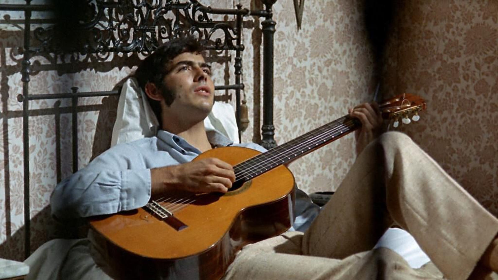 Joan Manuel Serrat en su juventud.