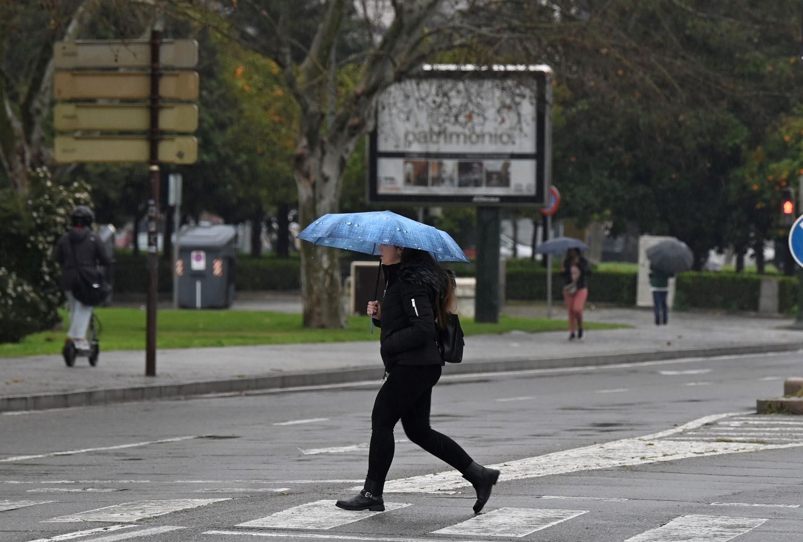 Las imágenes del Día de Andalucía pasado por agua en Córdoba