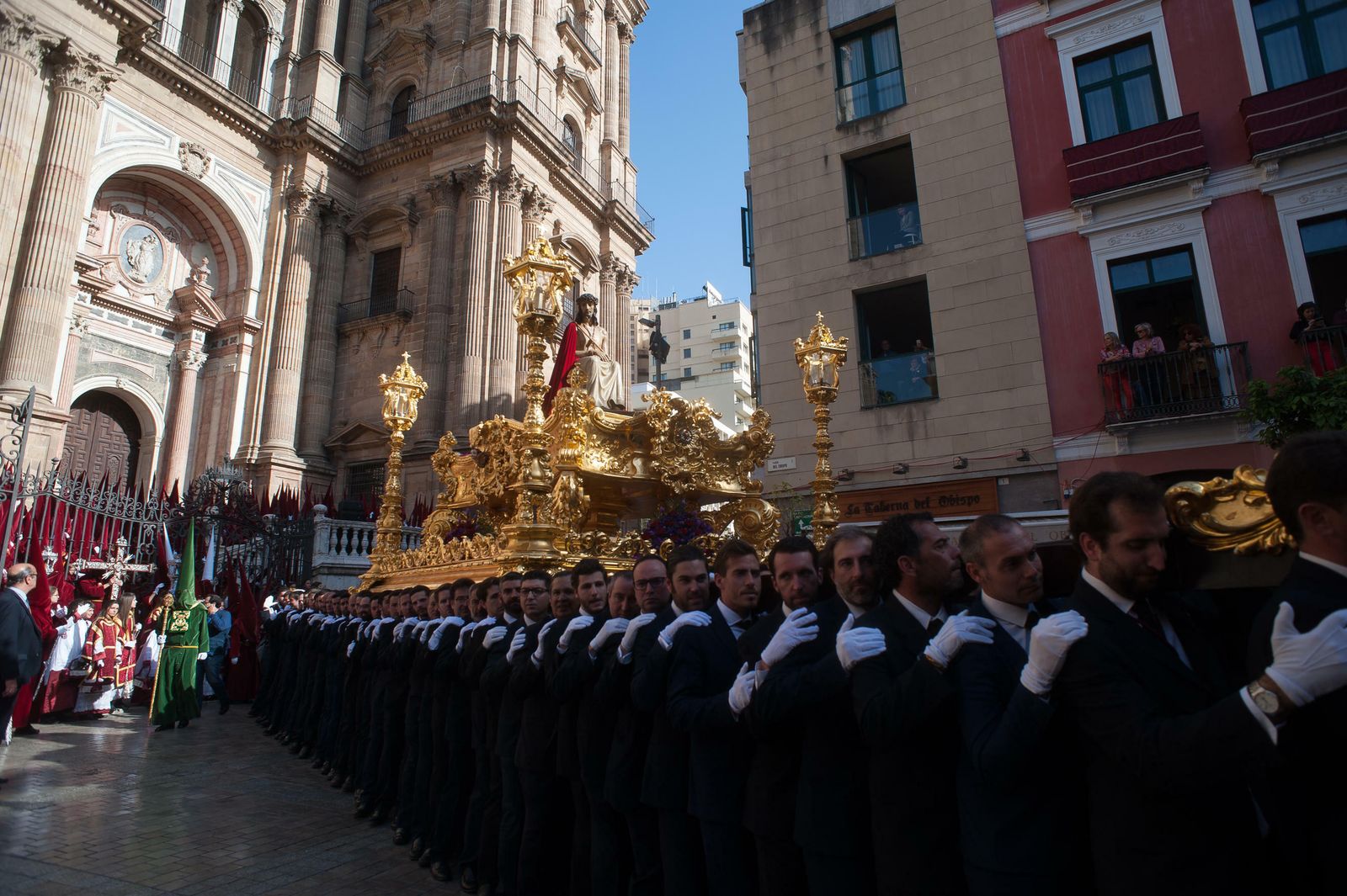 Las fotos de Estudiantes en el Lunes Santo en Málaga