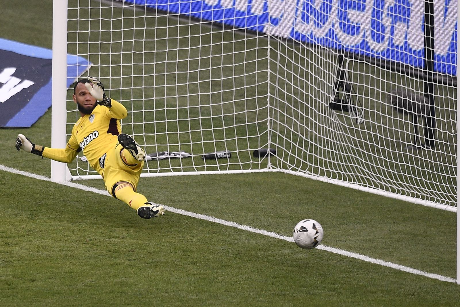 Las fotos de una final de la Libertadores histórica; Botafogo, campeón con 10, ante Atlético Mineiro