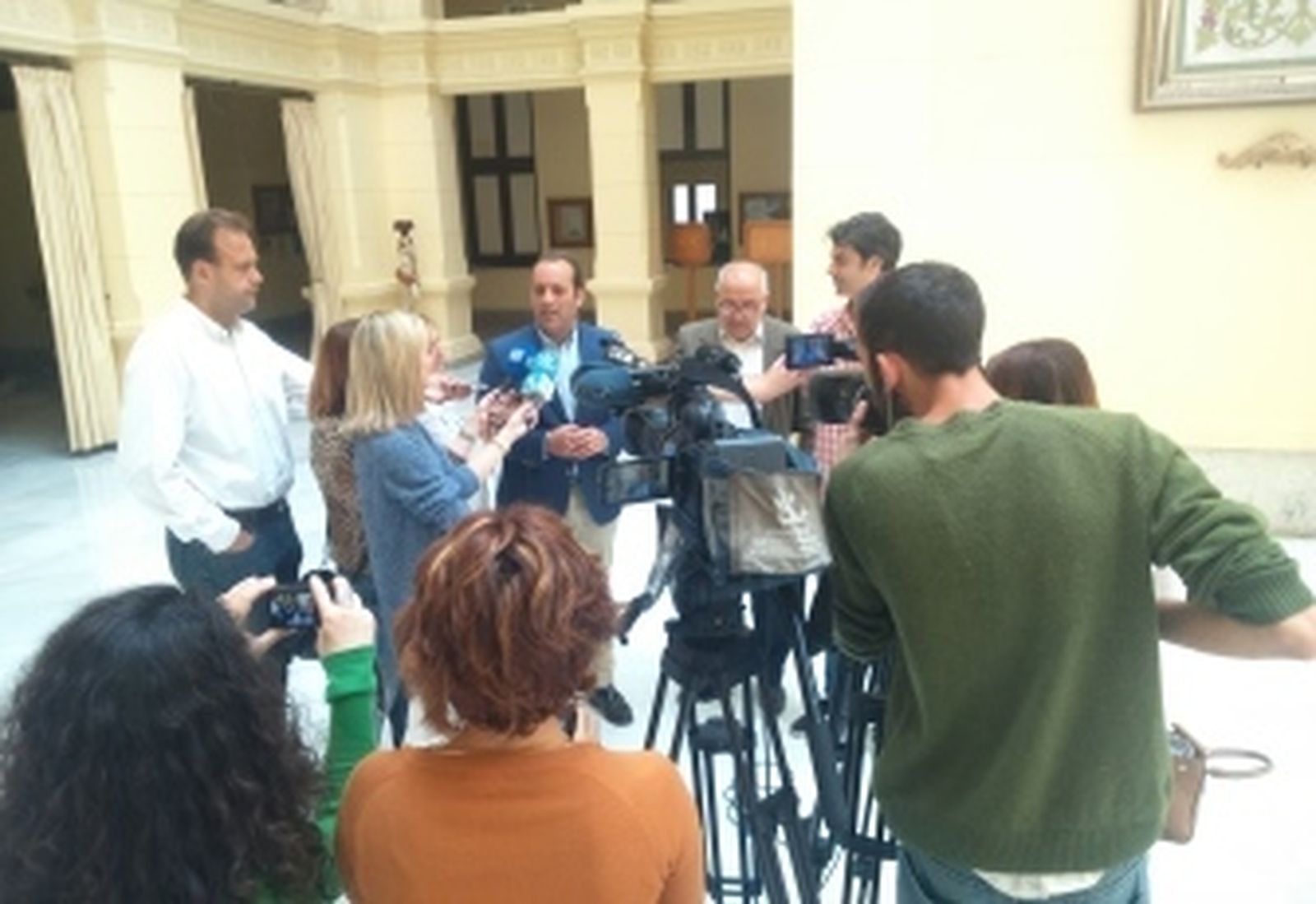 Ciudadanos critica la ausencia de los socios privados en la comisión de Limasa