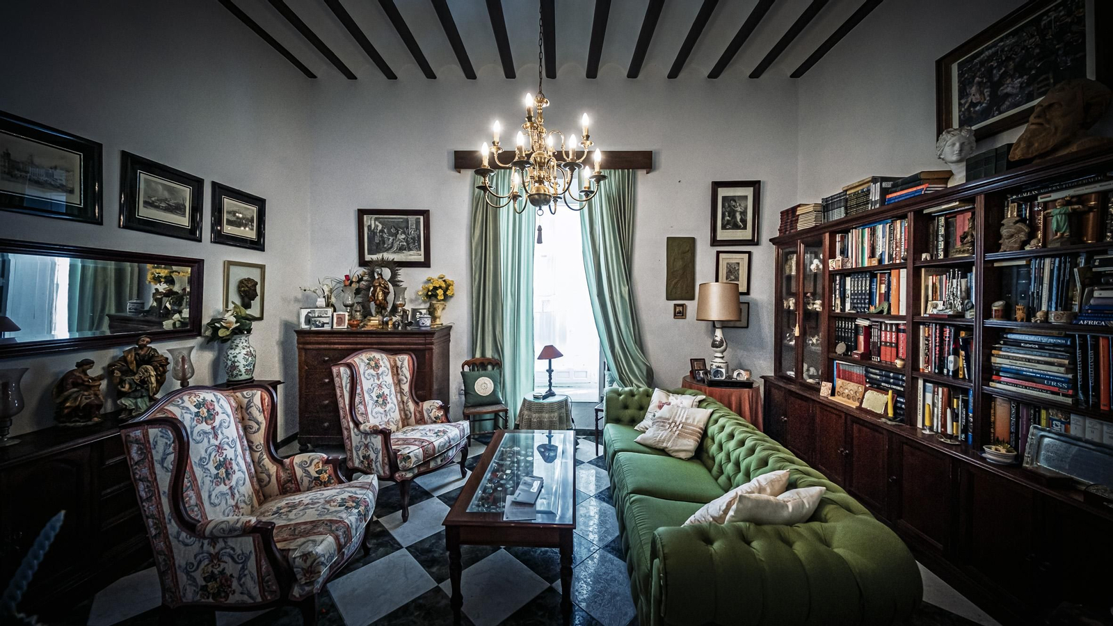 La casa de San Fernando que proclama que allí nació el Beato Marcelo Spínola