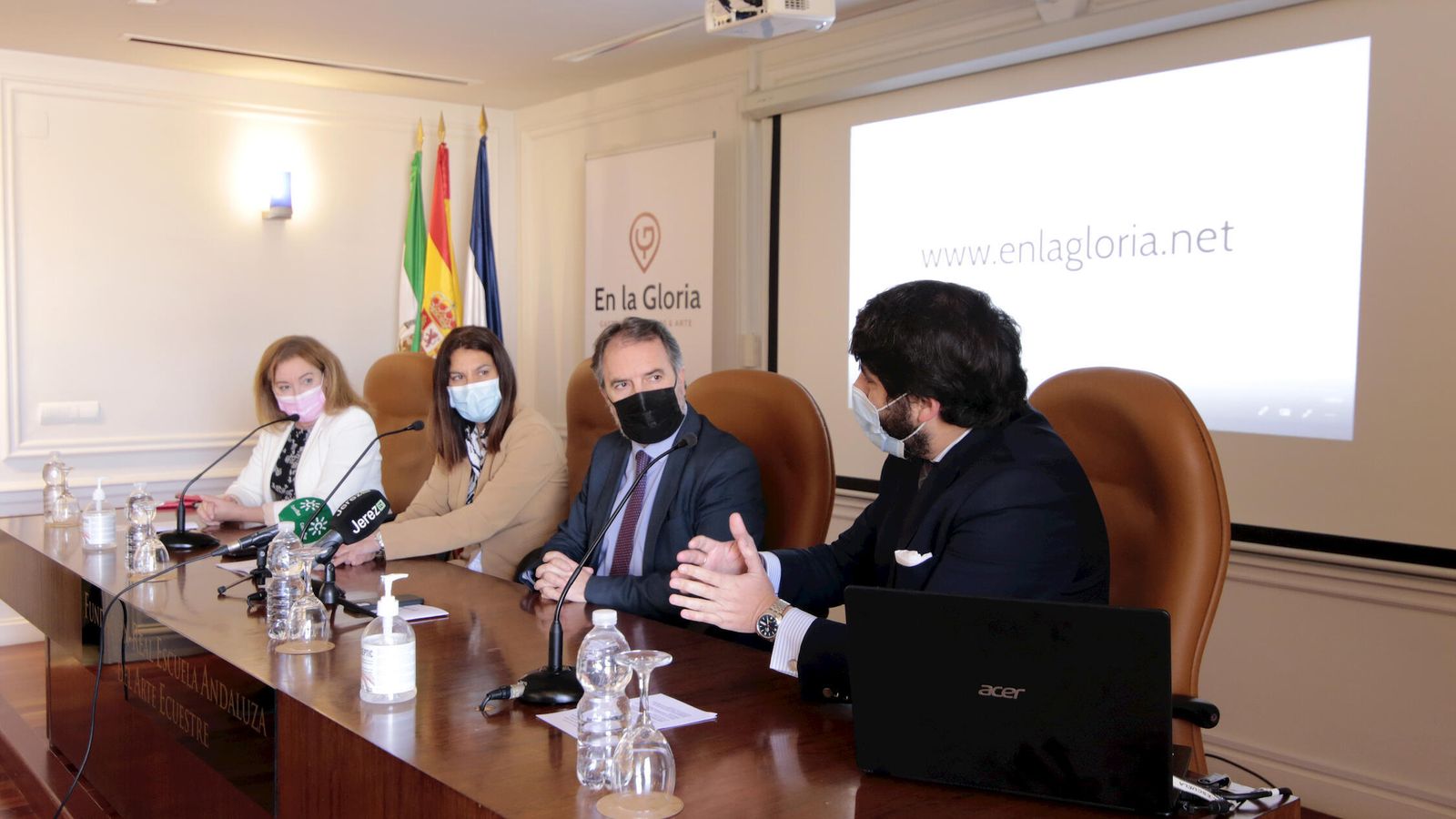 Isabel Gallardo, María Jesús Herencia, Jorge Ramos y Juan Souto.