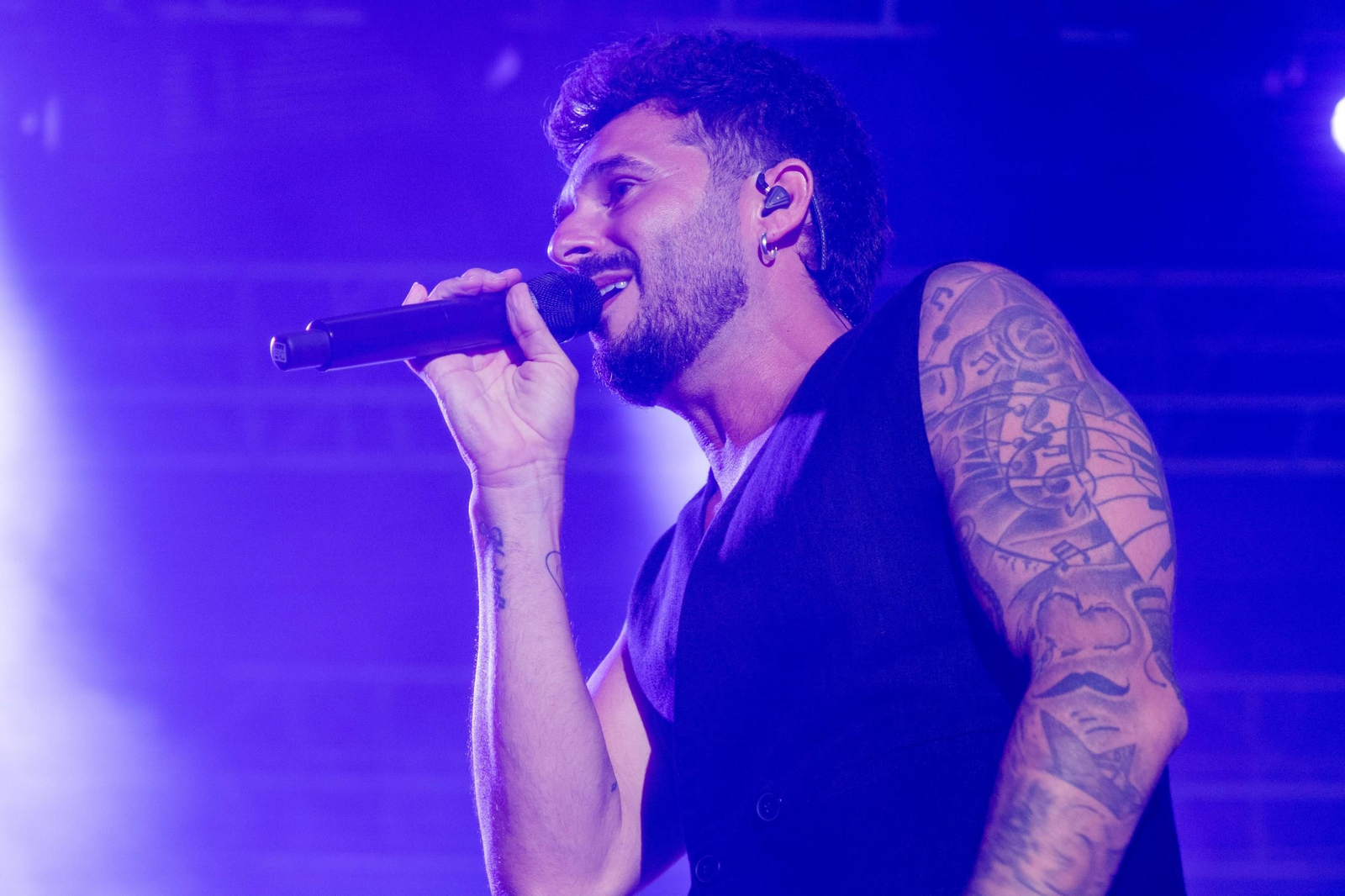 Colombinas 2025: El concierto de Antoñito Molina en las Fiestas Colombinas en imágenes