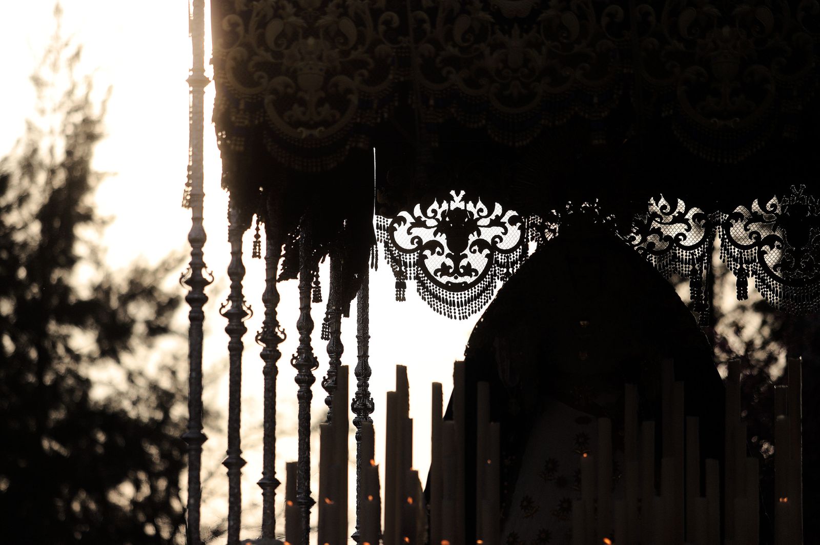 Imágenes de la procesión de la Virgen de los Dolores por Las Colonias