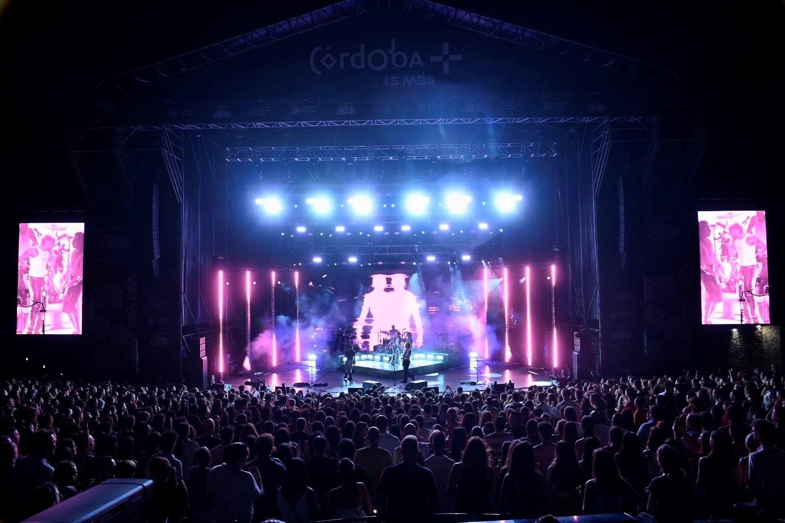 Las mejores imágenes del concierto de Dani Fernández en el Festival de la Guitarra de Córdoba