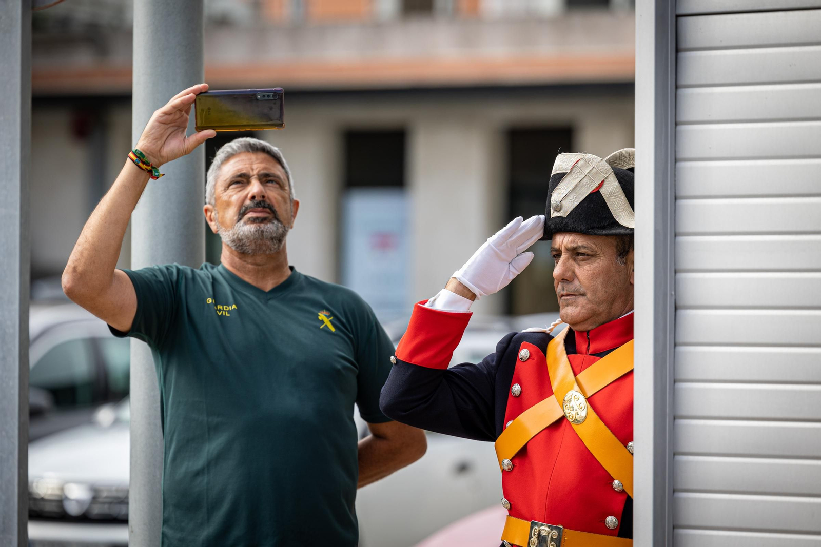 Imágenes de los actos de la Guardia Civil en Cádiz por la festividad de la Virgen del Pilar