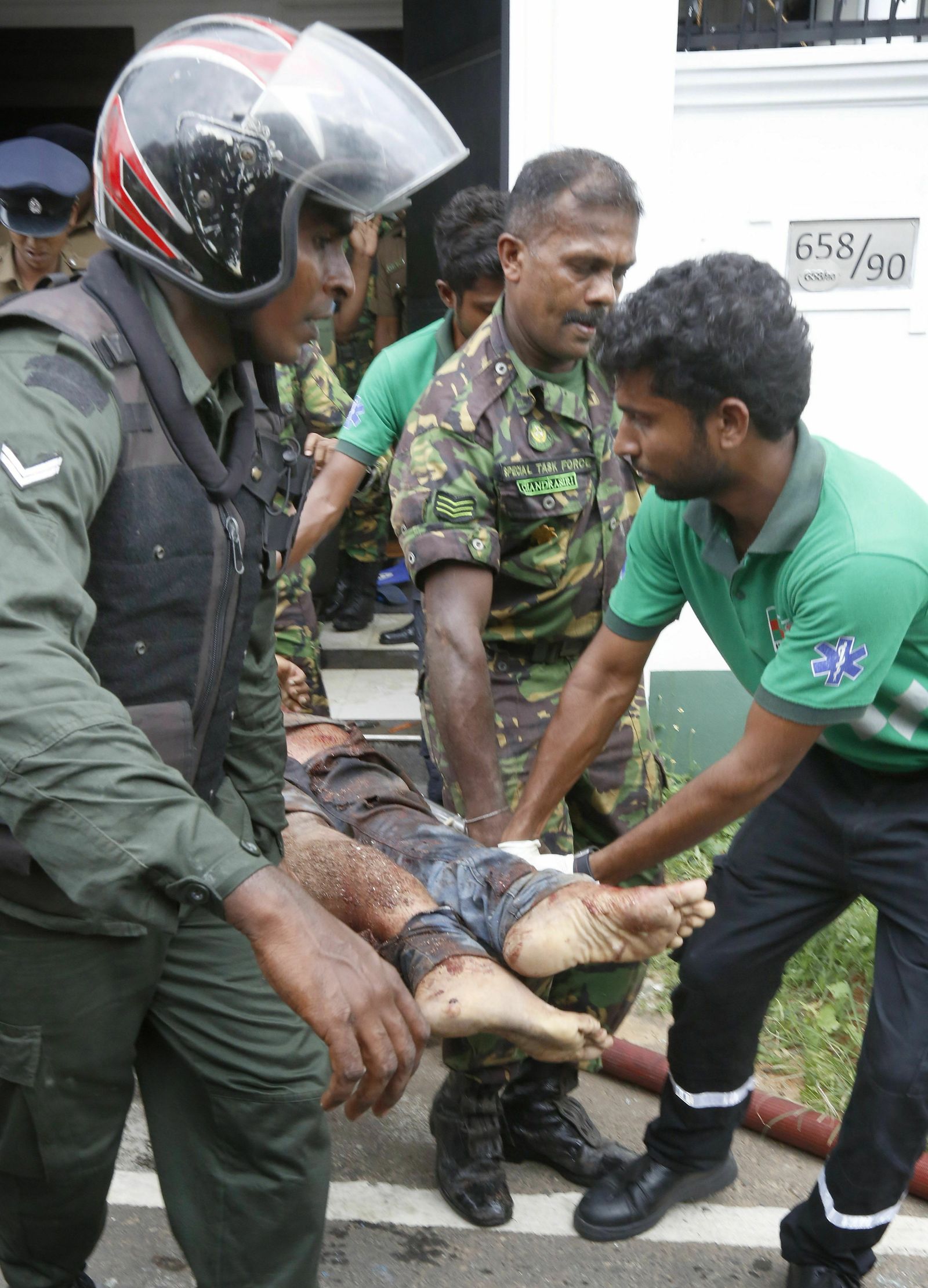 Imágenes de las consecuencias de las explosiones en Sri Lanka