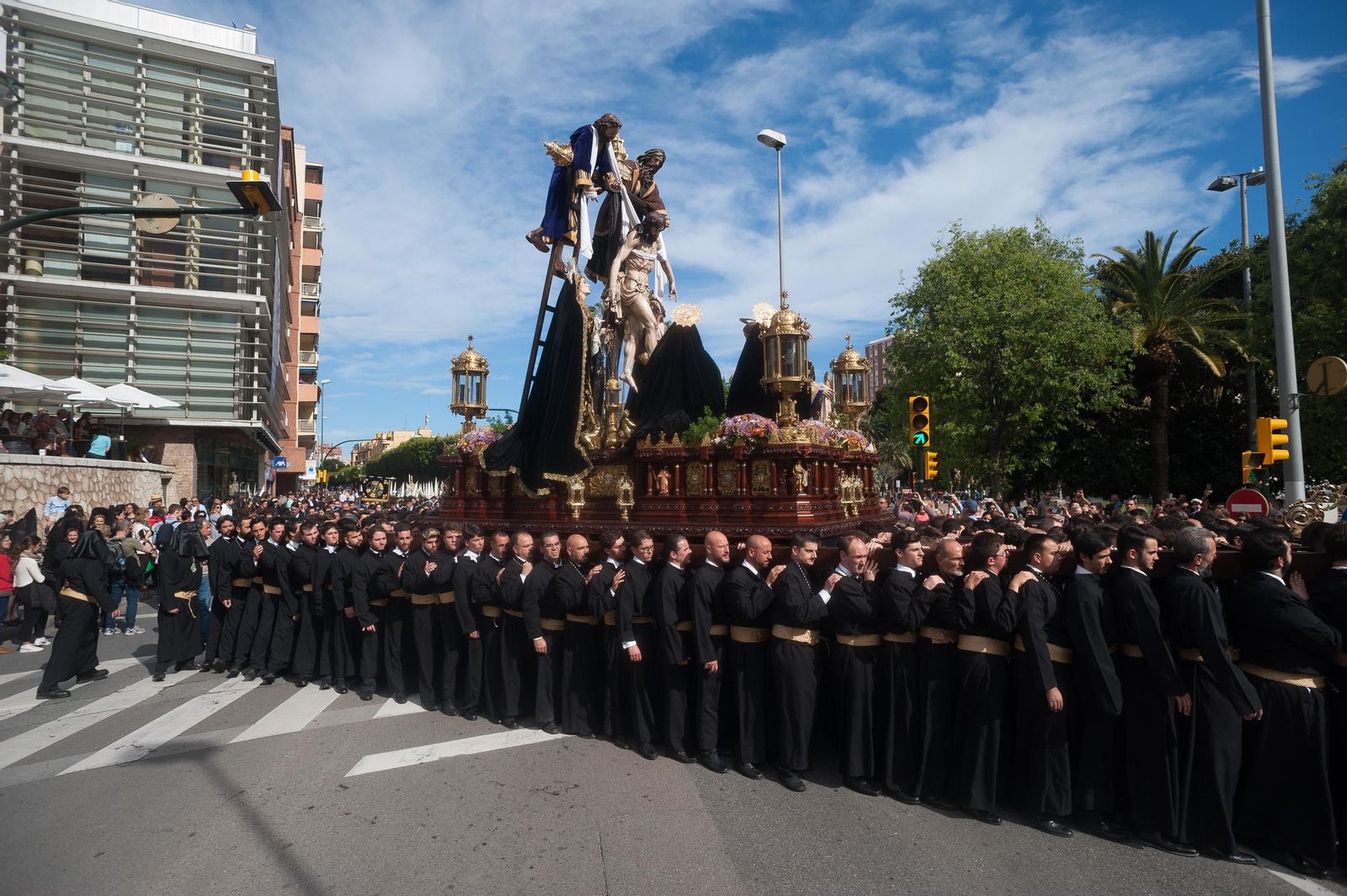 Las fotos de Descendimiento del Viernes Santo en Málaga Las fotos de Descendimiento del Viernes Santo en Málaga