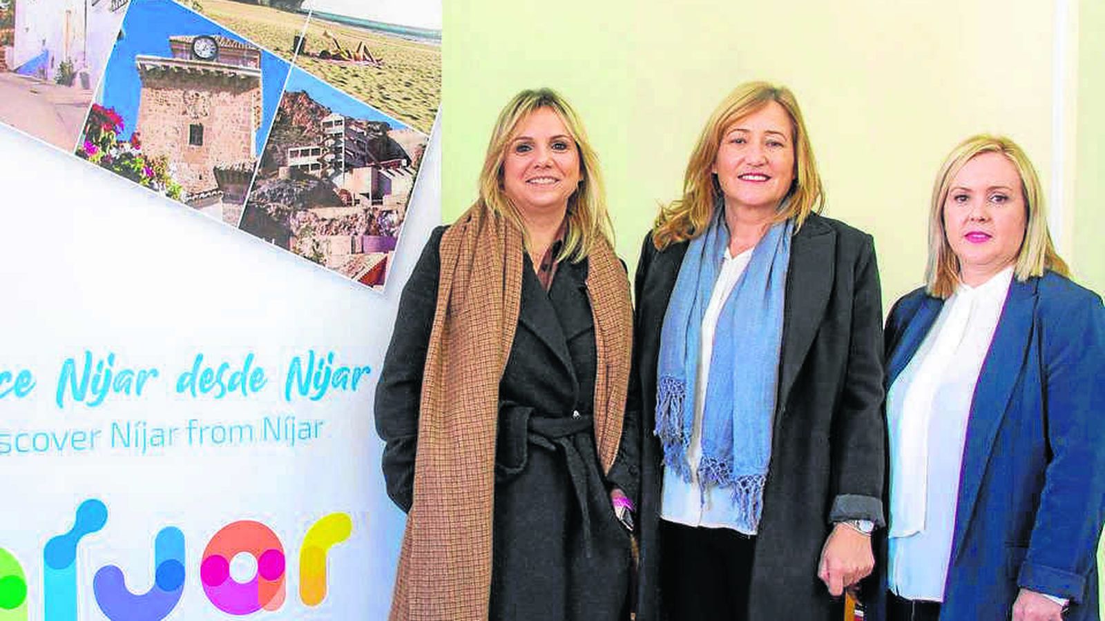 La alcaldesa de Níjar, la concejala de Turismo y la concejala de Cultura.