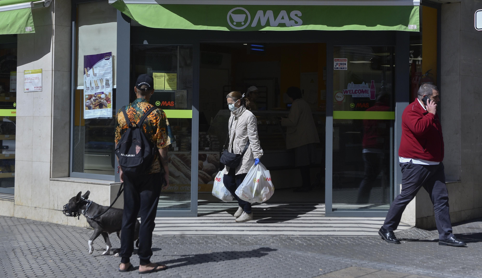 Las imágenes del estado de alarma en Sevilla