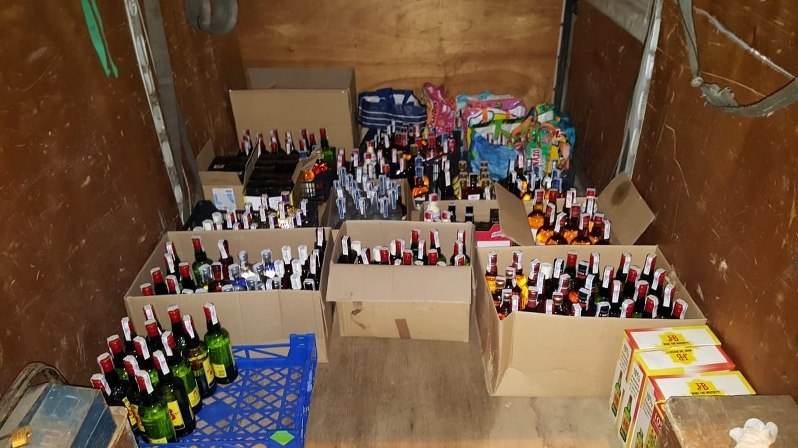 Las botellas de alcohol intervenidas por la Policía Local